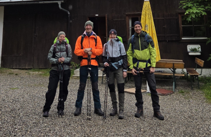 Vom Wandern zum Bergsteigen - Grundkurs von Simon Vogl